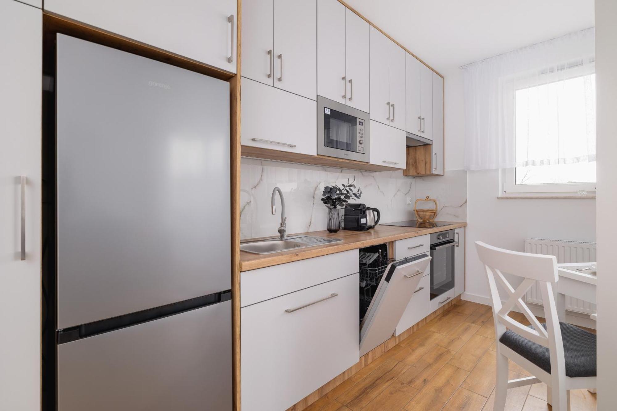 Modern Apartment With Parking Near Tauron Arena By Rent Like Home Краків Екстер'єр фото